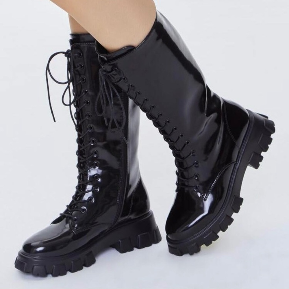 Forever 21 Black Lace-Up Women's High-Knee Boots